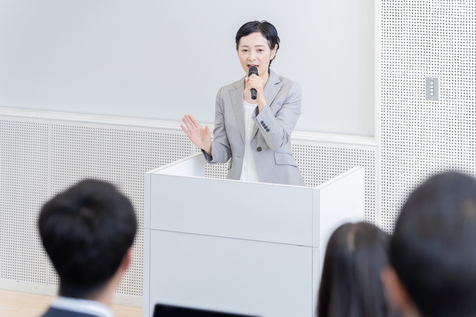 企業説明会動画の参考事例