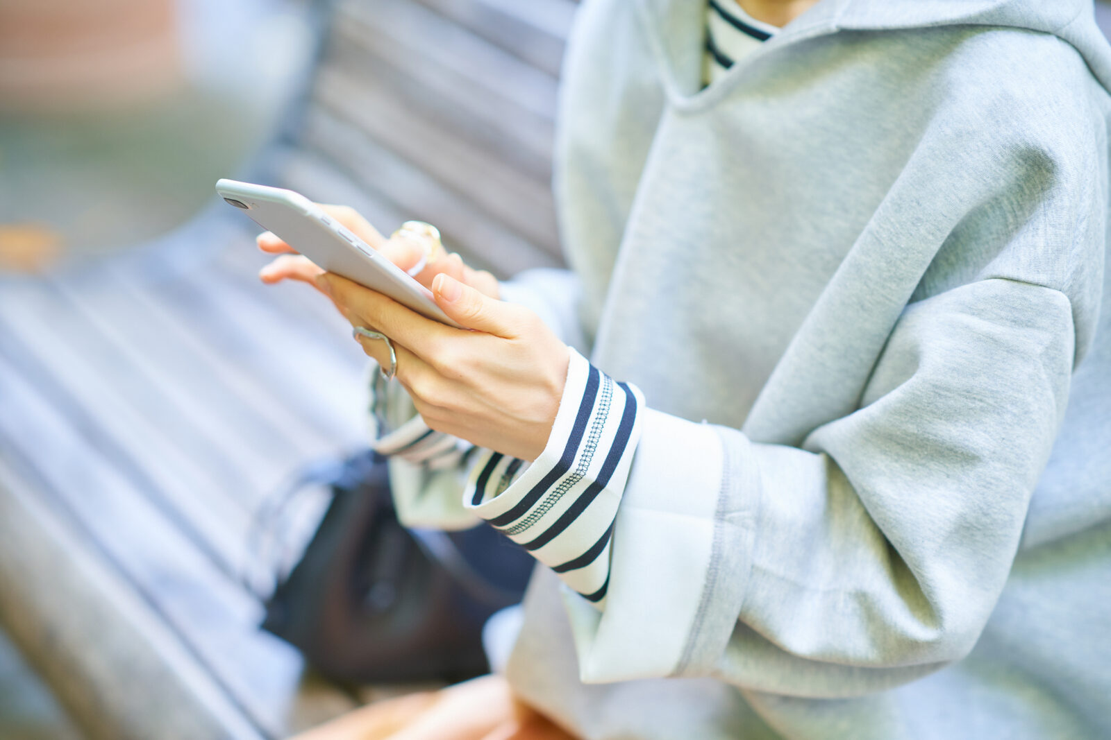 動画広告とバナー広告では動画広告が効果的なのか